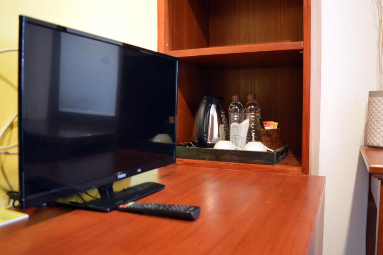 De Nawarat Chiangmai Boutique Apartment Чиангмай Экстерьер фото