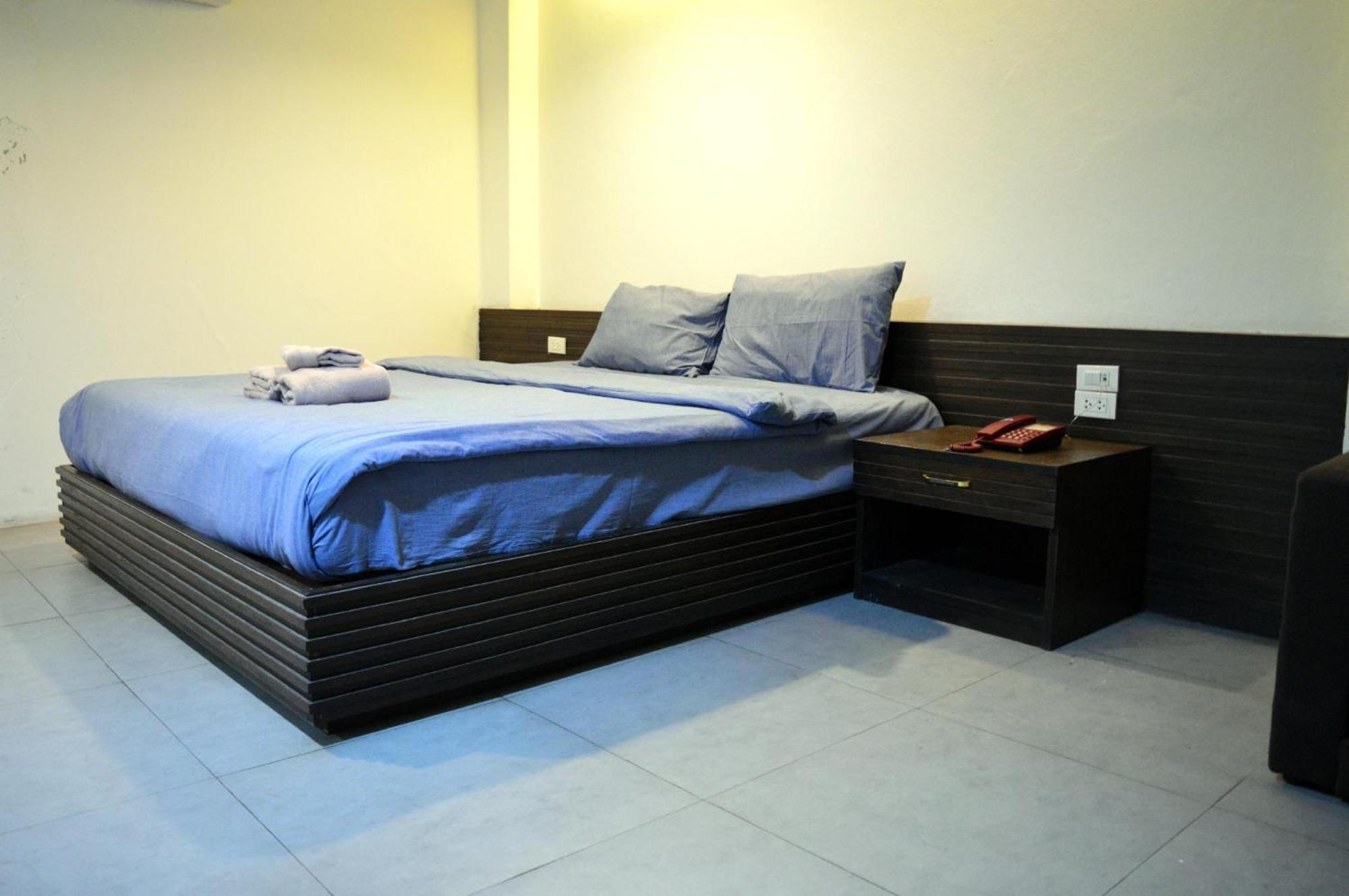 De Nawarat Chiangmai Boutique Apartment Чиангмай Экстерьер фото